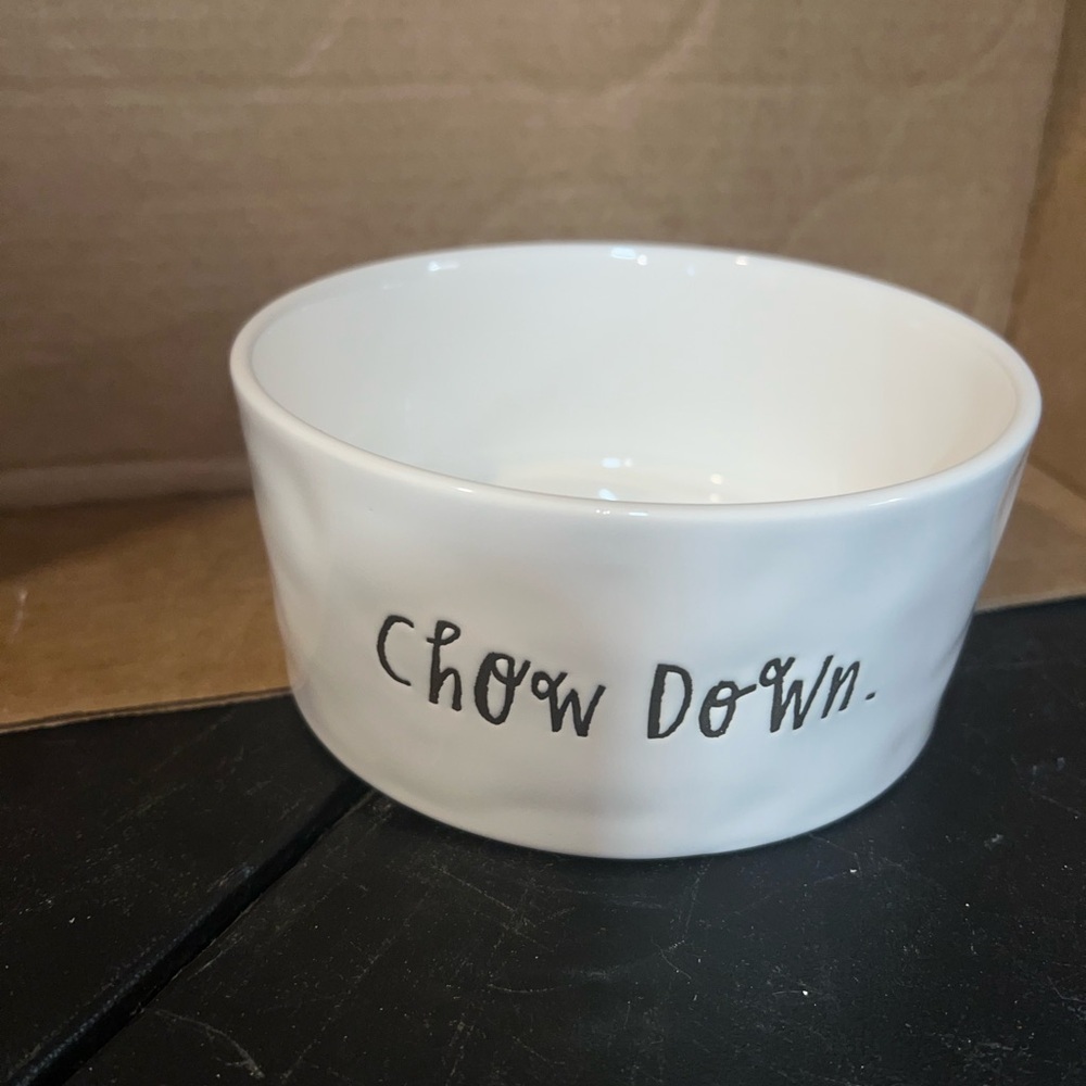 Rae Dunn White 'Chow Down' Bowl